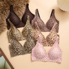 BA823 Suti&atilde; feminino com estampa de leopardo sem costura e decote em V | Bralette sem fio com almofadas semifixas | OEM/ODM atacado
